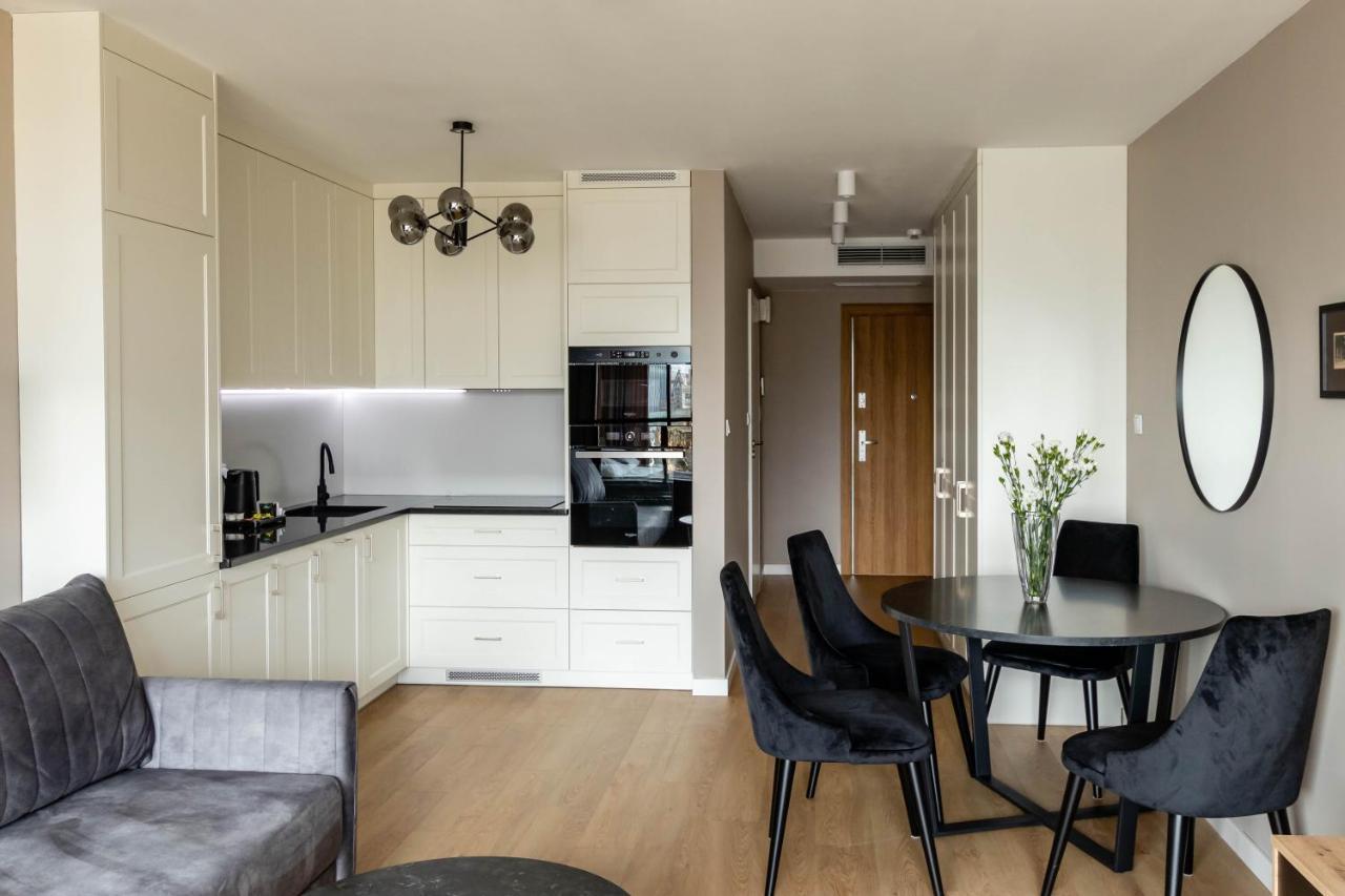 Rs Suites Prestige Raclawickie 10 Home & Spa Lublin Bagian luar foto